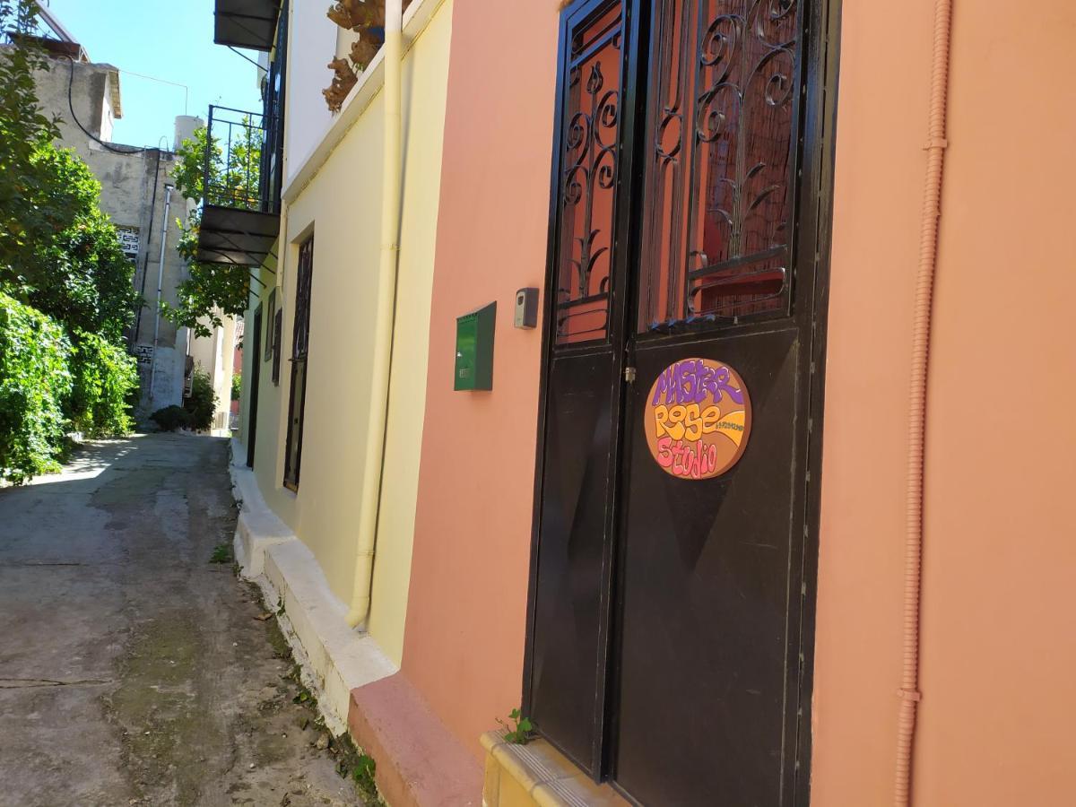 Master Rose Studio In Old Town นาฟปลิโอ ภายนอก รูปภาพ